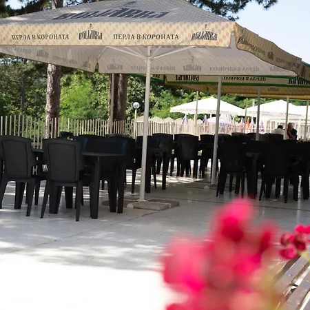 Velista Hotel 2*